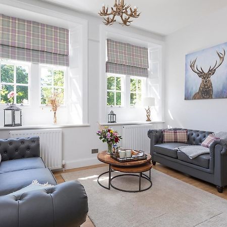 Laundry Cottage: Drumlanrig Castle Торнхил Екстериор снимка