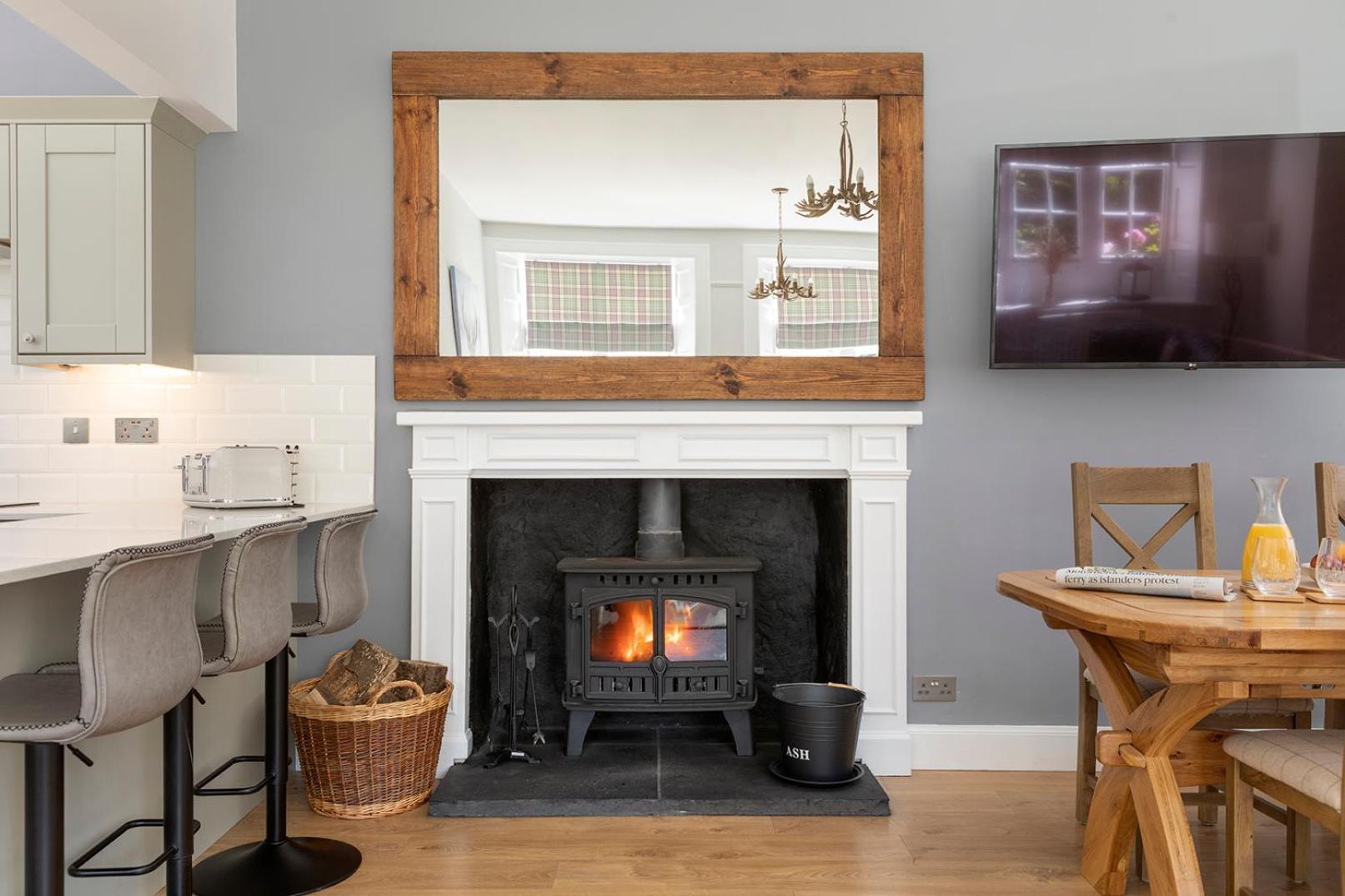 Laundry Cottage: Drumlanrig Castle Торнхил Екстериор снимка